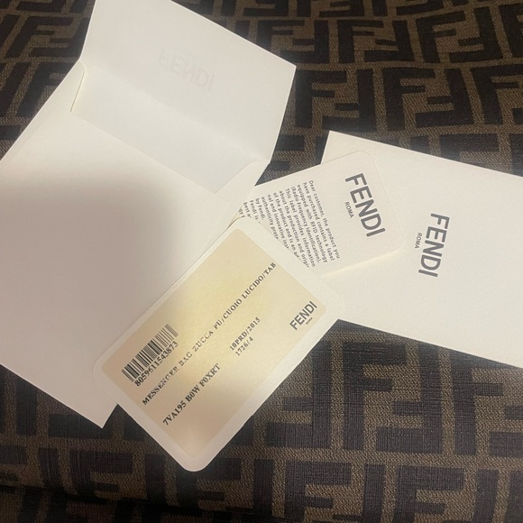 Fendi Mens Flap Messenger Bag Zucca Coated Canvas Medium - Picture 9 of 16